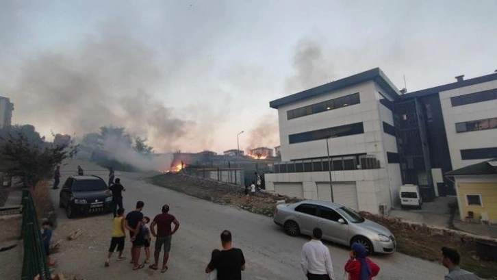 Camili Mahallesi'nde Korkutan Yangın Olayı