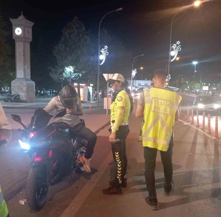 Gaziantep’te Motosiklet Sürücülerine Yüksek Cezalar!