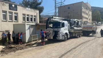 Konya Büyükşehir Belediyesi Depremzedelerin Yanında